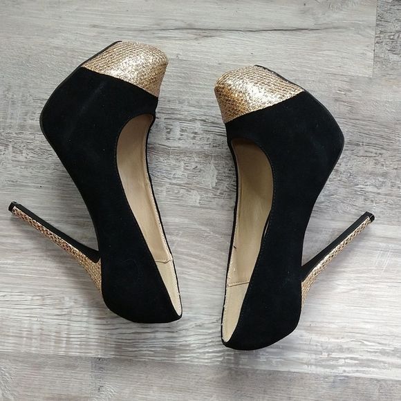 Steve Madden Black Suede and Gold Platform Heels - Picture 9 of 12